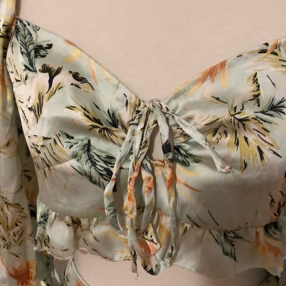 Two Piece Women’s Dress - Picture 4 of 10